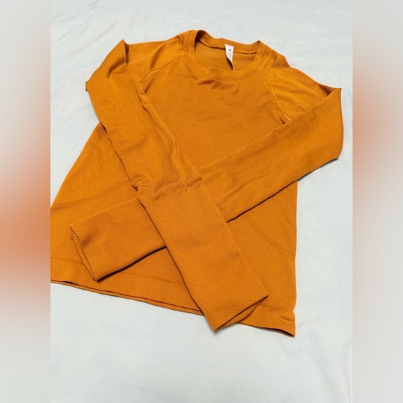 Lululemon Swiftly Tech Long Sleeve Shirt 2.0 *Race Length - Picture 8 of 11